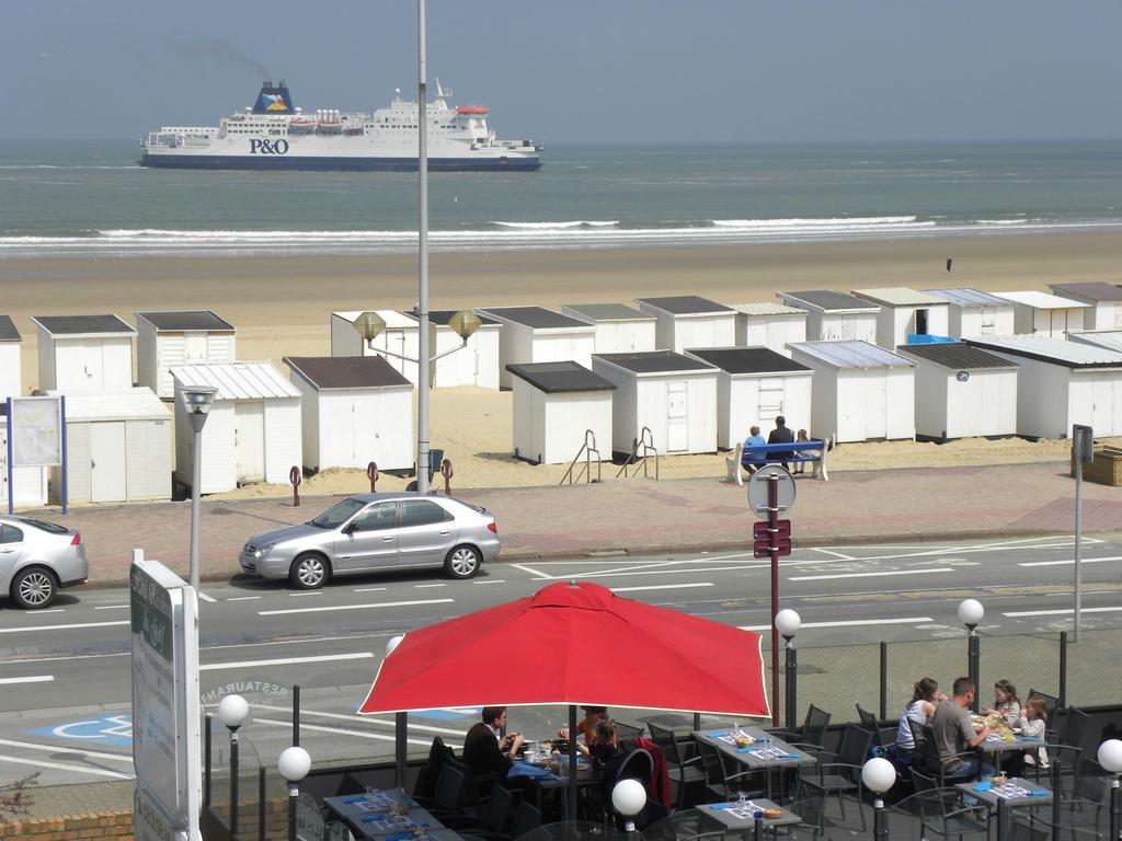 Hôtel De La Plage Calais Buitenkant foto